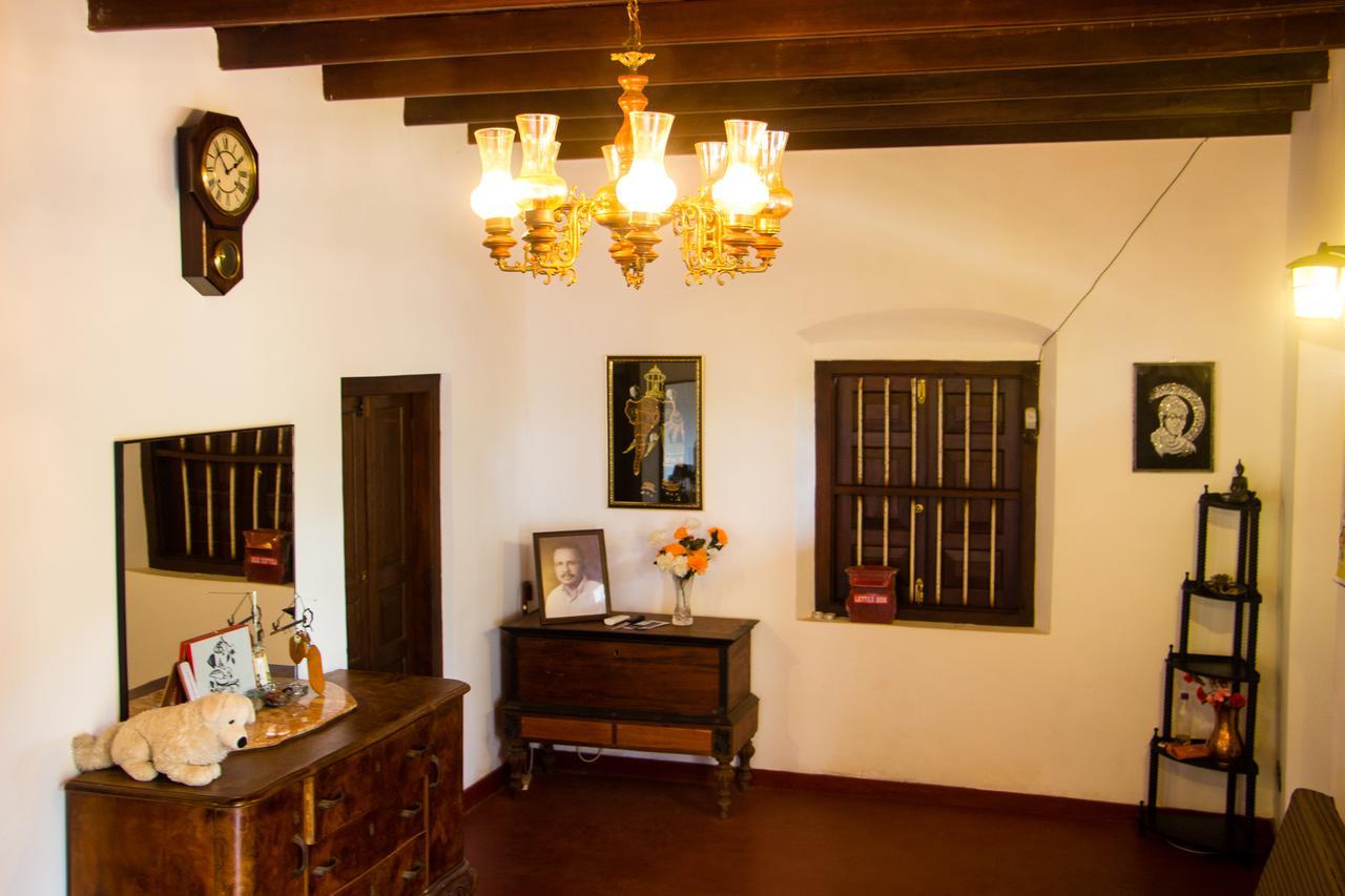 Hotel La Felicita Mirissa Esterno foto