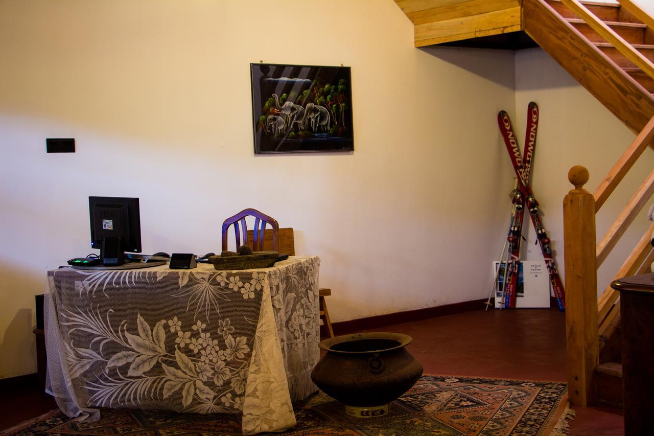 Hotel La Felicita Mirissa Esterno foto